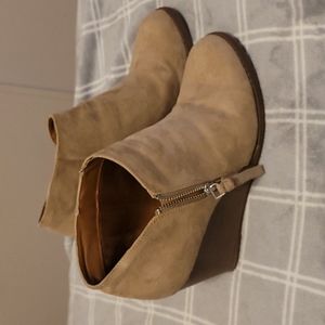 Tan Wedge Boots